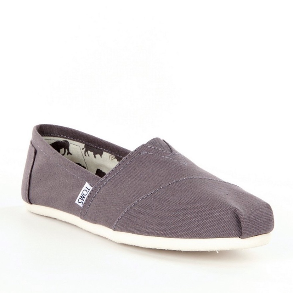 Toms Ash Grey canvas size 8.5